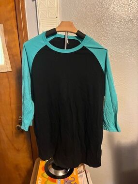 Women's Black and Teal Raglan Long Sleeve Tee